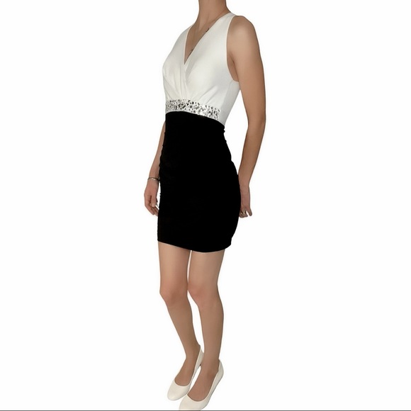 Speechless Black & White Cocktail Dress - Picture 3 of 9